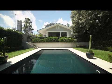 60 Seaview Road, Remuera - Gerard Charteris & Jayne Kiely