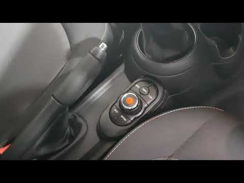 192D382 - 2019 MINI One CLASSIC CLA4 4DR