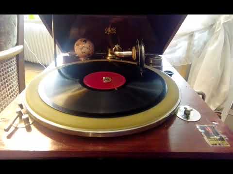 Diplomat Novelty Orchestra  Sleepy Time Gal  Edison Bell Winner Rec.4377