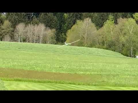 erste Landung Airworld MDM Fox 4 Meter