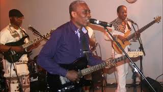 Download lagu nkodo sitony feat ktino ' Dze wabo me dzi ' mp3