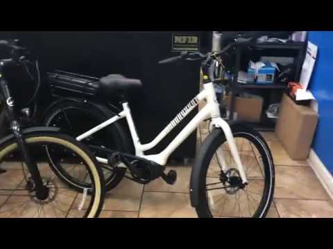 Giant Lafree 2020 at Middletown Cycling best E-Bike for the money!