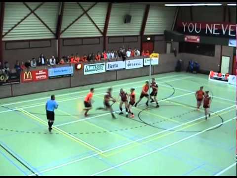 One Hander Jelmer Jonker tegen Unitas