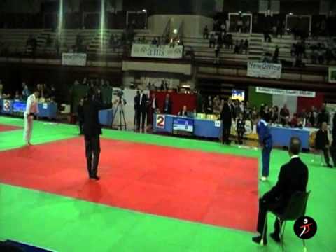 italiajudo.com_Camp Ita Assoluti Novara 2011 - Pinotti Marta vs Pierucci Martina  - 52 kg