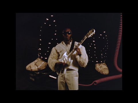 Grande Mahogany - Angle Of The Dangle (Official Video)