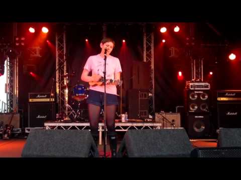 Allo Darlin' - Tallulah - Indietracks 2012