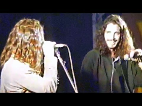 Chris Cornell & Eddie Vedder - Hunger Strike (September 8, 1992)