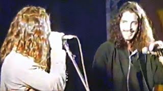 Chris Cornell &amp; Eddie Vedder - Hunger Strike (September 8, 1992)