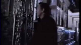 Tom Jones Move Closer