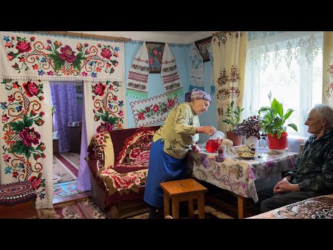 80-Year-Old Grandparents Living the Old Way 🏡 | Baking Bread, Gardening & Mountain Life 🌄