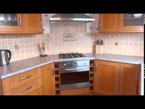 29 Moorlands Crescent, HALIFAX, West Yorkshire