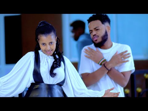 NAJMA NASHAAD FT ABDIRISAQ QURBO | MIDKI KA XUMAA HA NAXO | OFFICIAL MUSIC VIDEO 2022