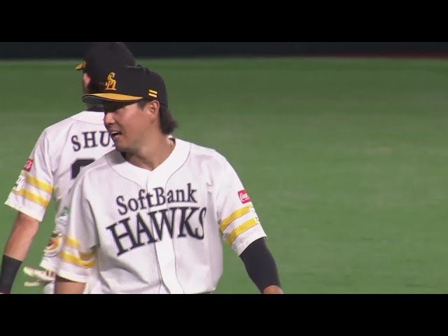 【7回表】素早い送球でライトゴロに!! ホークス・佐藤直樹のファインプレー!!  2024年6月13日 福岡ソフトバンクホークス 対 東京ヤクルトスワローズ