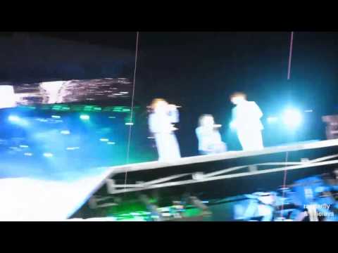 [120922] Just The Way You Are - Kyuhyun & Changmin (SMTown Live World Tour in Jakarta)