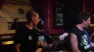 The Vermin Suicides -- Keep The Beat