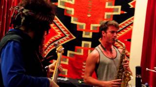 Adventure Band - I&#39;m Cryin&#39; (The Thumpasaurus Sessions)