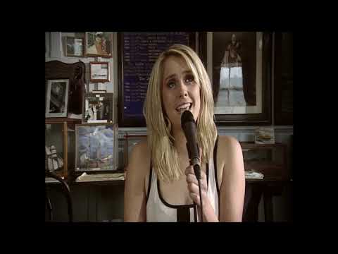 Elin Fflur - Llwybr Lawr i'r Dyffryn