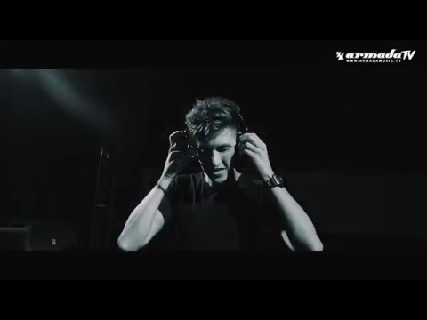 David Gravell feat  Ruby Prophet   Far From Home (Official Lyric Video)
