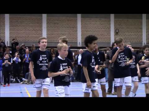 De beker is binnen; bekerfinale van benjamins A Okapi