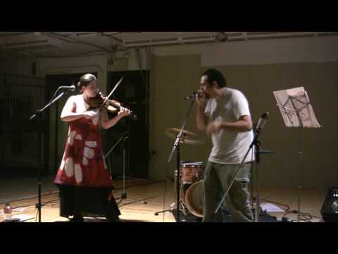 Violin and Beatbox Free Improvisation - Maria Millar & Adam Matta