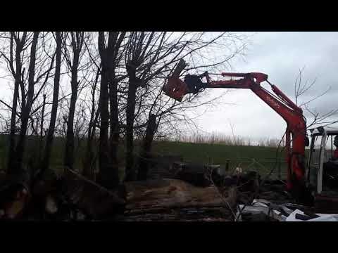 Axer bomenknippen aan kubota