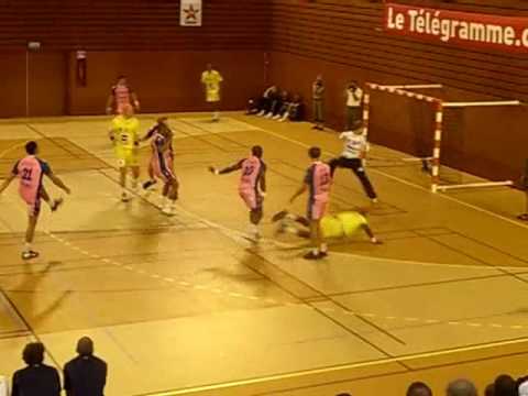 Kevynn Nyokas Paris vs Cesson Sevigne 21 08 2009