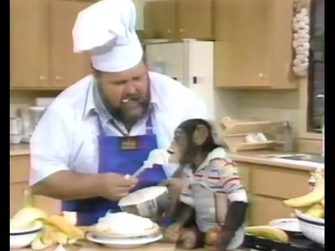 a MONKEY & Dom DeLuise on his 1988 TV show