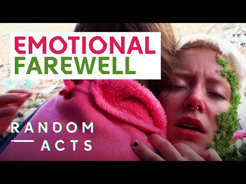 Finding someone washed up on the beach | Goodbye Stranger by Wong Ka Ki | Short Film | Random Acts