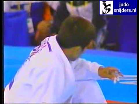 Judo 2000 Sydney: Patrick van Kalken (NED) - Yukimasa Nakamura (JPN) [-66kg]