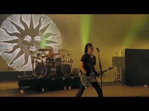 Gojira - World to Come (Live at Vieilles Charrues Festival 2010)