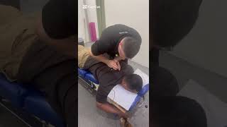 Download lagu ASMR relaxing spinal cracks!😍 mp3