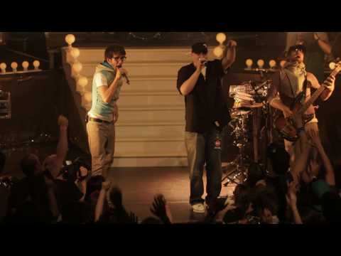 Misteur Valaire - AVE MUCHO (Live)