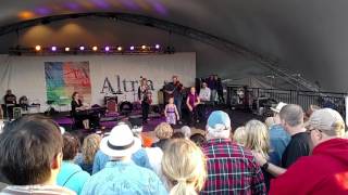 Richmond Folk Festival 2016, Natalie MacMaster & Donnell Leahy, Cape Breton and Ontario fiddling #1