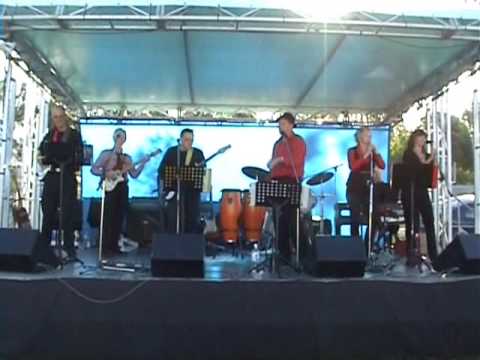 "Back to the Future" play the Ormeau Fair 2009