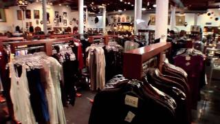 preview picture of video 'Women's & Men's Clothing @ American Rag Cie in Los Angeles'