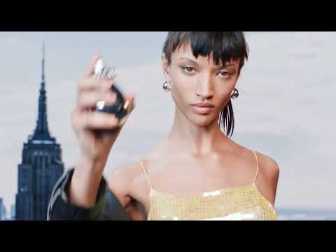 Experience Urban Elegance with Donna Karan’s New Fragrance: DKNY 24/7