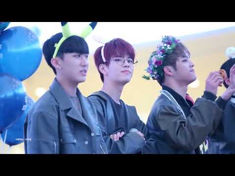 180408 StrayKids 고양 팬싸 '잘 하고 있어' 승민 focus
