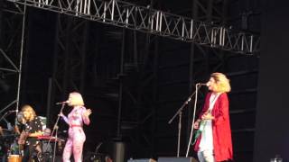 Grouplove - Itchin' on a Photograph Live in Incheon Pentaport Rock Festival 2016