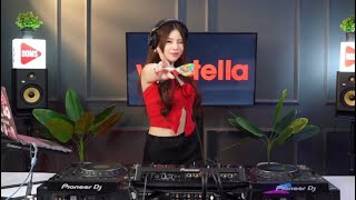 Download lagu DJ WYNTELLA MIXTAPE VOL.14 , BKB BREAKBEAT KEJUT BAHU GEN Z ! INDONESIA LOCAL HEROES EDITION mp3