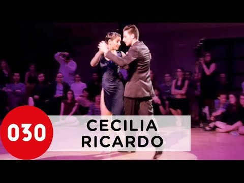  Cecilia Piccinni  and  Ricardo Biggeri  are  dancing  to  the  tango  "  Maipo  "  by  Juan D'Arienzo  in  2015