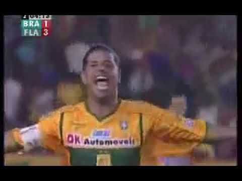 Marcelinho Carioca (Brasiliense) - 05/10/2005 - Brasiliense 2x3 Flamengo - 2 gols