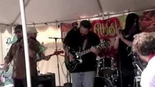 Walkaway by Dangfly! featuring Betsy Franck (live at Athfest 2013)