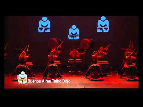 Buenos Aires Taiko Dojo en 10° Festival Mar del Plata Percusión. Argentina, Octubre 2013
