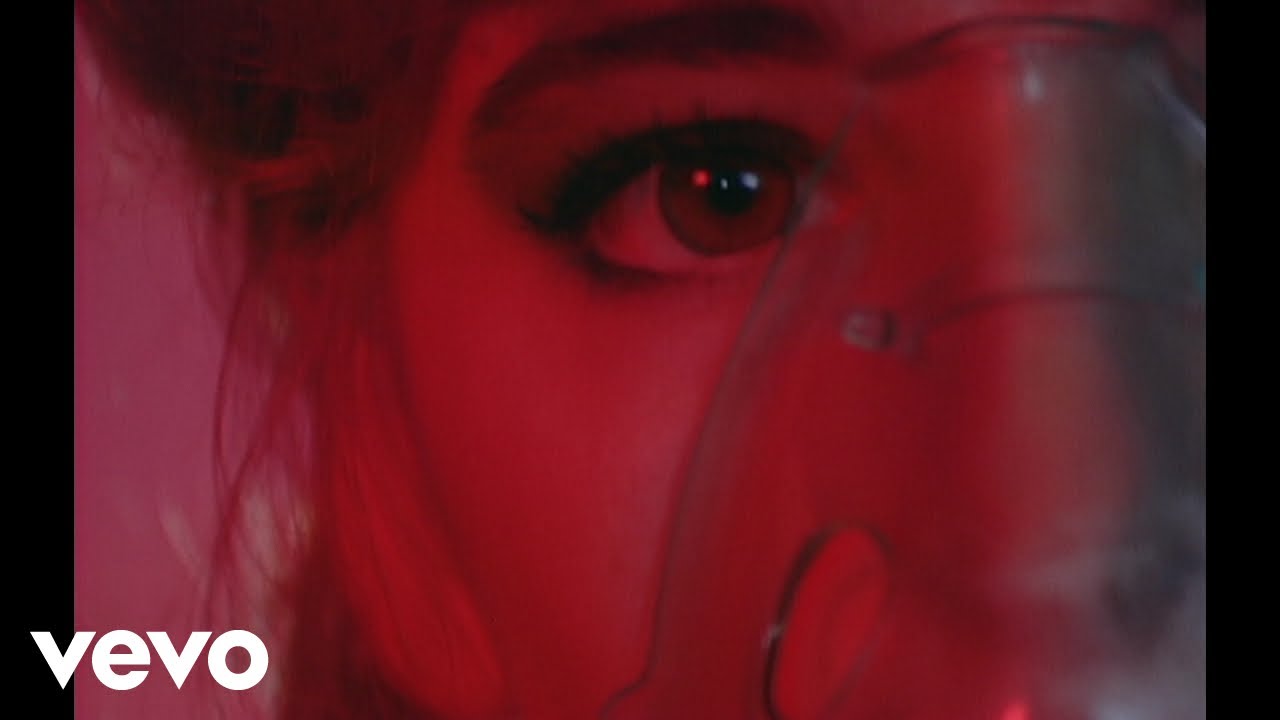Mylène Farmer — Que Mon Coeur Lache