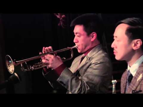 Fog City Stomp 2015 - The Au Brothers Jazz Band - "Happy Feet"