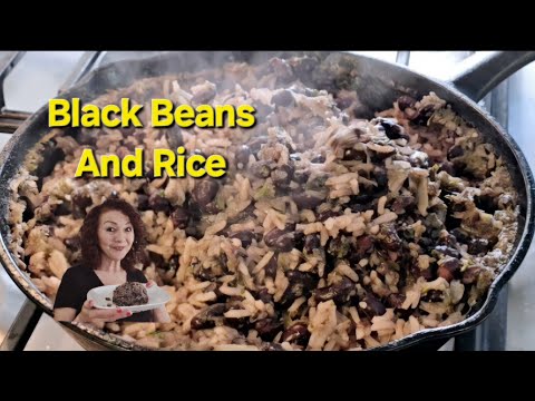 How to Make Cuban Black Beans and Rice / Moros y Cristianos / Congri