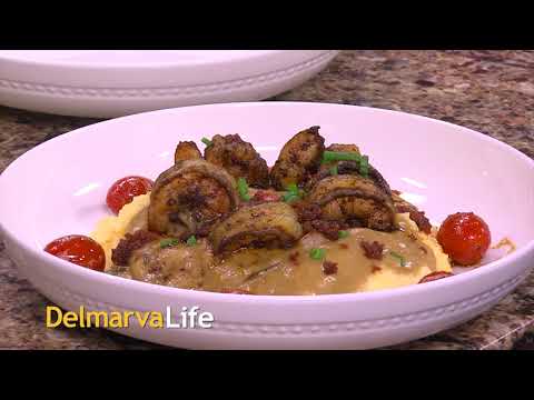 The Chef Green Hill Country Club Makes Blackened Shrimp & Grits w/ Crispy prosciutto & Cajun Gravy
