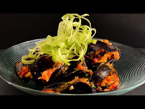 Mejillones al vapor en salsa picante