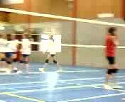 Volleybal wedstrijd Livoc Ma1