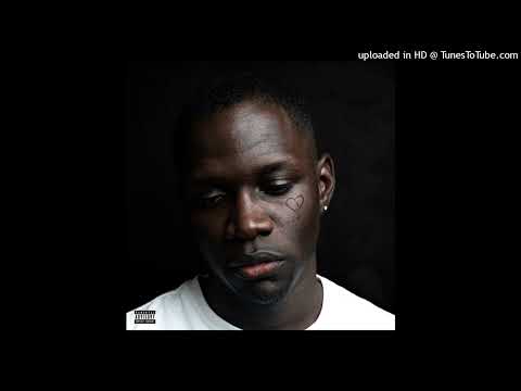 Okenio M - Vampiras (feat. A'Aires & 400)